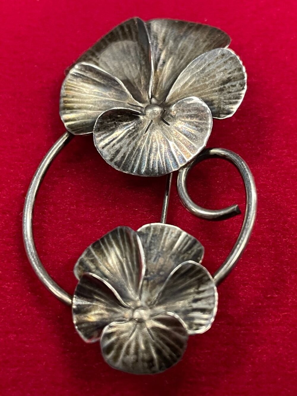 Vintage Sterling Silver Pansy Brooch, by Stuart Nye.